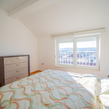 Apartman Centar Tivat Dış mekan fotoğraf