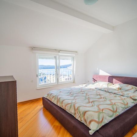 Apartman Centar Tivat Dış mekan fotoğraf