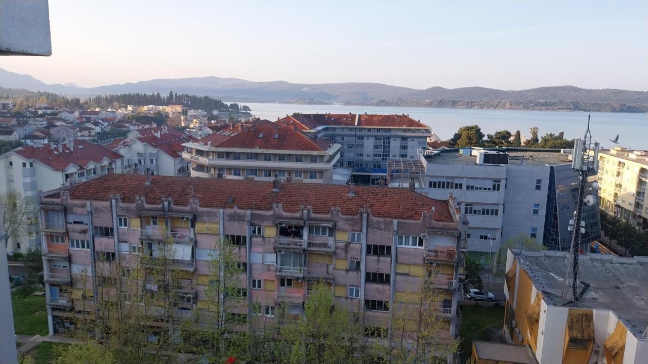 Apartman Centar Tivat Dış mekan fotoğraf