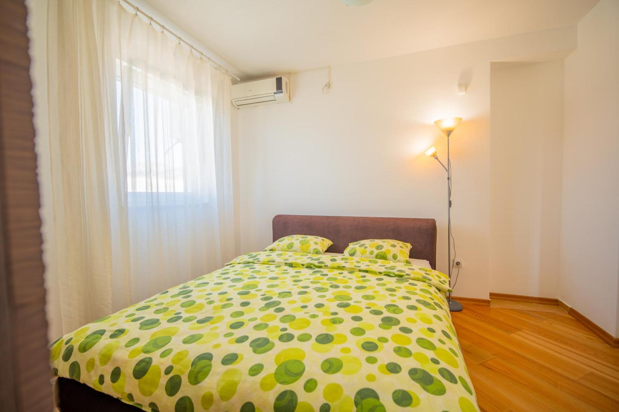 Apartman Centar Tivat Dış mekan fotoğraf