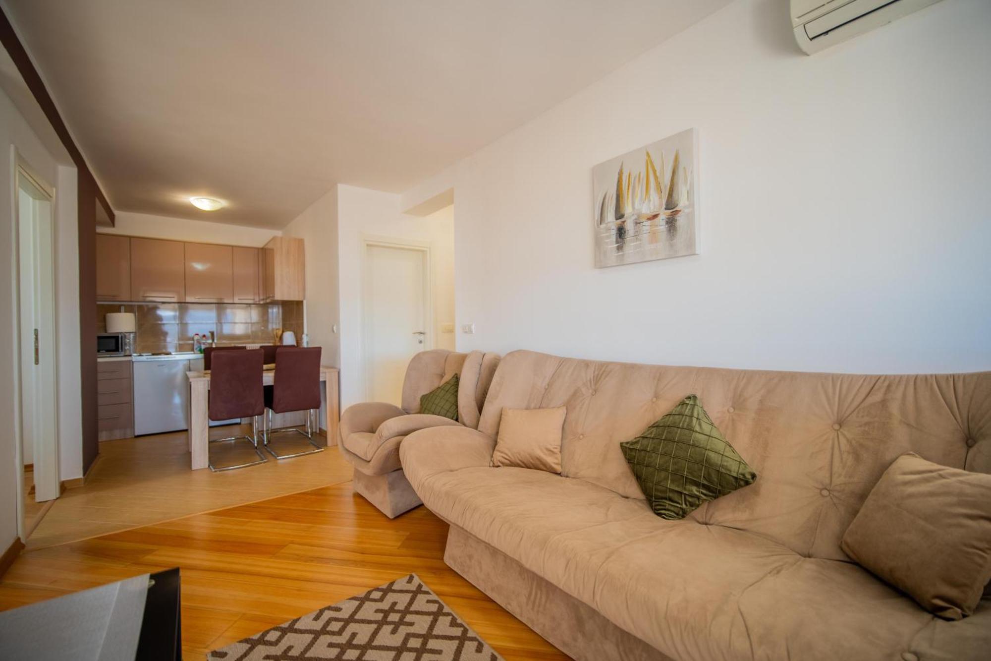 Apartman Centar Tivat Dış mekan fotoğraf